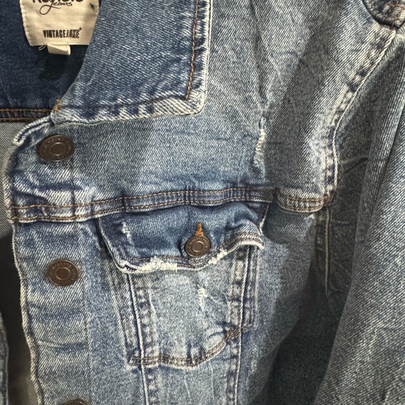 Kensie Classic Denim Jacket – Size L - Picture 2 of 5